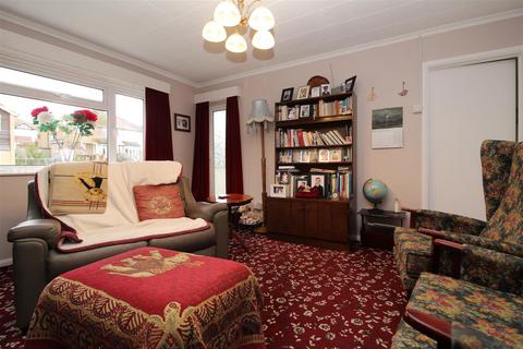 2 bedroom maisonette for sale, Masons Rise, Broadstairs