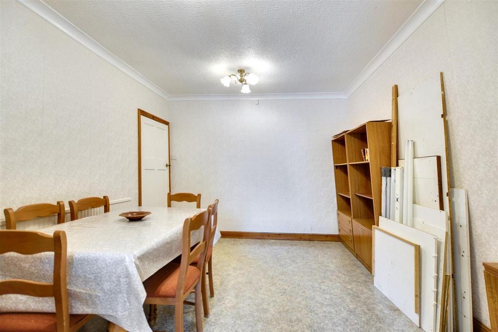 Dining Room 2.jpeg