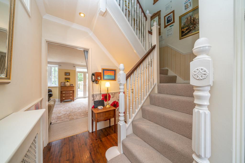 5-Alderley-Court-0232