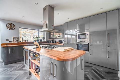 20 Colebrook Road, Swindon, SN3 4EA