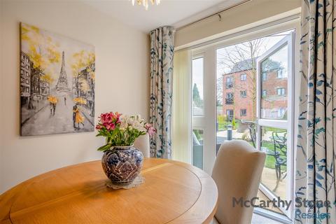 1 bedroom apartment for sale, Balshaw Court Burlington Gardens Leyland PR25 3EX