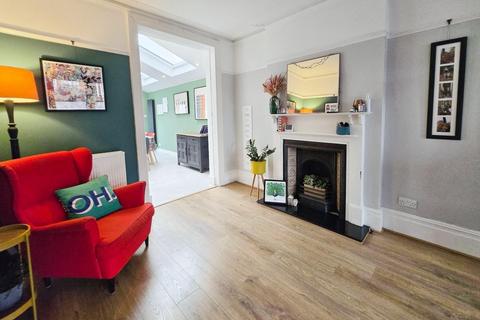 36 Taylor Road, Wallington, SM6 0AX