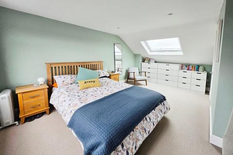 36 Taylor Road, Wallington, SM6 0AX