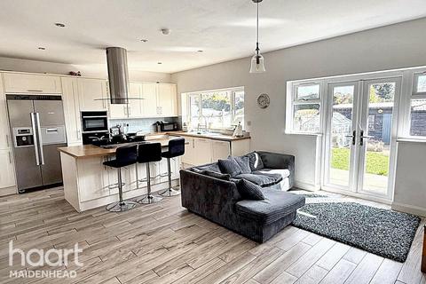 5 bedroom detached house for sale, Edith Road, Maidenhead