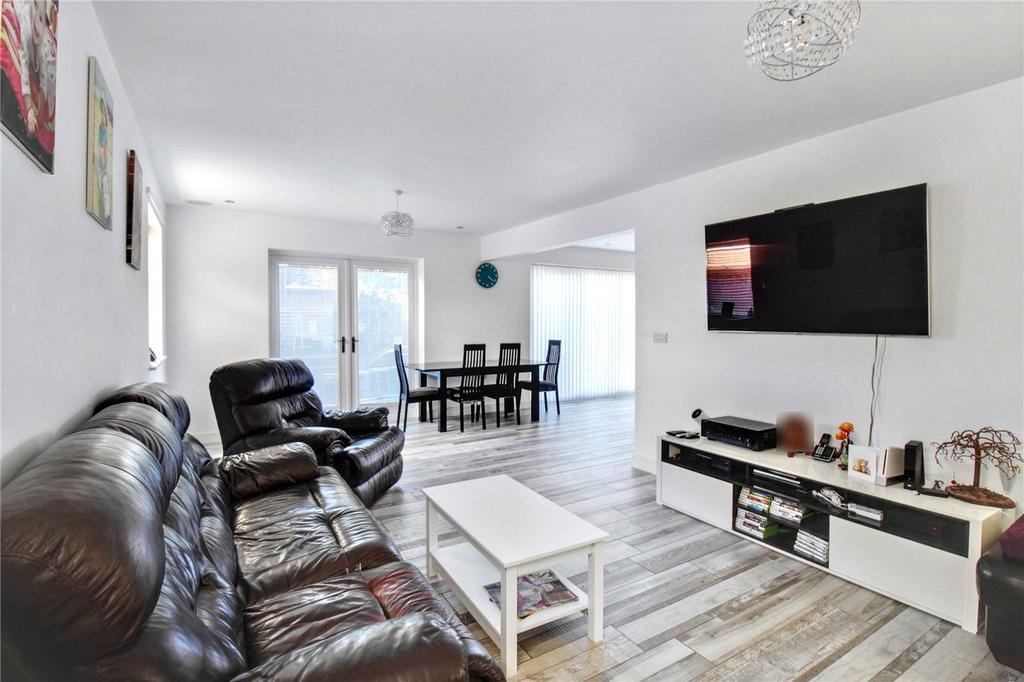 Kitchen/Family Room