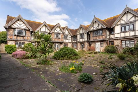 3 bedroom apartment for sale, Dean Court Road, Rottingdean, Brighton