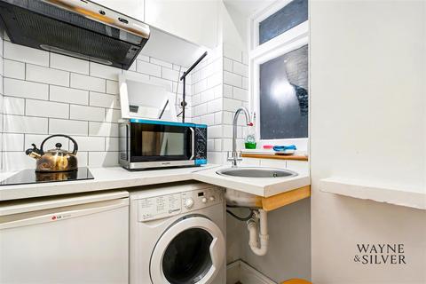 undefined, Frognal, Hampstead, NW3