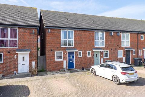 18 Hither Fields, Gravesend, DA11 7DJ