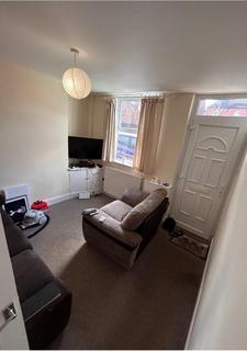 2 bedroom terraced house to rent, New Basford, Nottingham, NG7