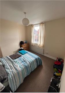 2 bedroom terraced house to rent, New Basford, Nottingham, NG7