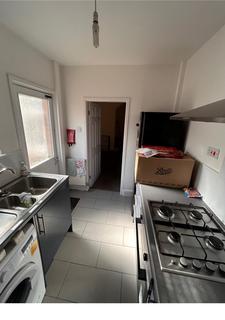 2 bedroom terraced house to rent, New Basford, Nottingham, NG7