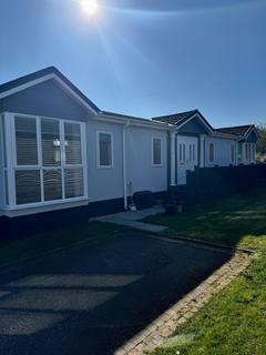 2 bedroom park home for sale, Ely Cambridgeshire