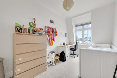103 Pendragon Road, Bromley, BR1 5LD