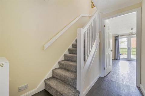 42 Barnfield Rise, Andover, SP10 2UQ