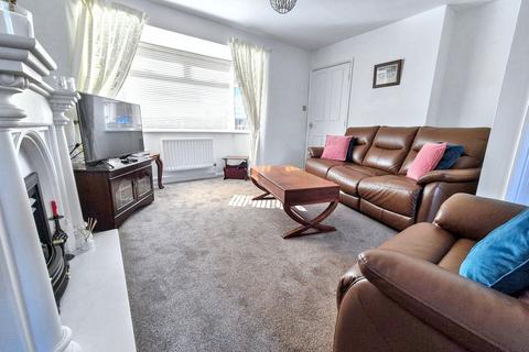 2 bedroom semi-detached house for sale, Trent Drive, Jarrow, Tyne and Wear, NE32 4DY