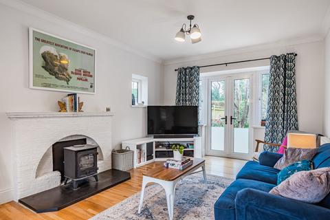 16 Stanstead Road, Caterham, CR3 6AA