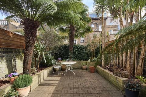 4 bedroom terraced house for sale, Mornington Terrace, London NW1
