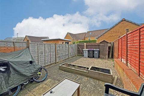 2 bedroom terraced house for sale, Banks Crescent, Stamford