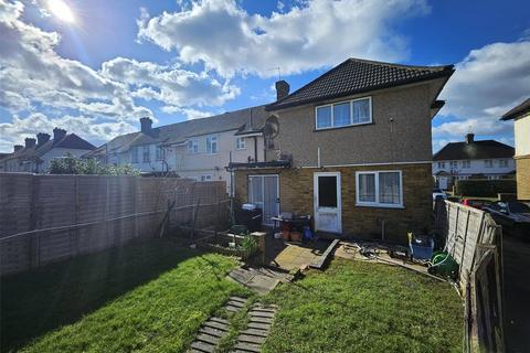 3 bedroom end of terrace house to rent, Apple Tree Avenue, West Drayton, Greater London, UB7