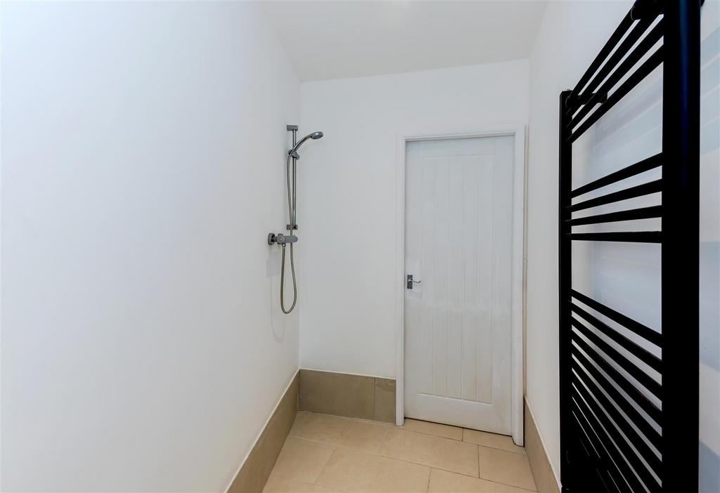 Guest cloakroom and shower room 1.1 SAPL3809-20250