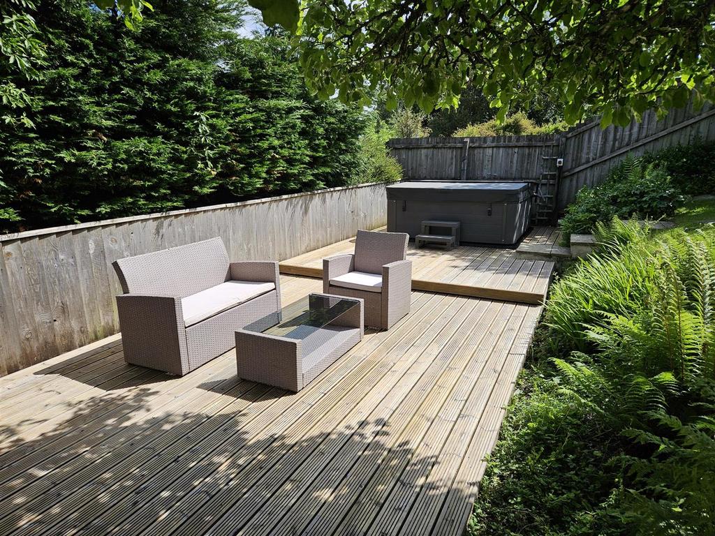 Rear Gardens