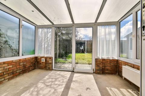 33 Hampton Close, Herne Bay, CT6 8BZ