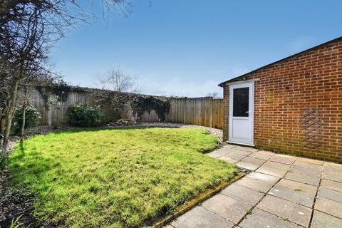 33 Hampton Close, Herne Bay, CT6 8BZ