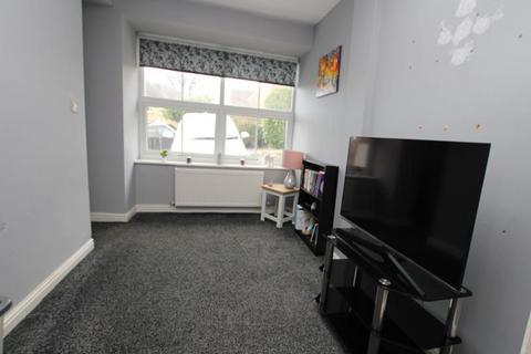 2 Thrice Fold, Thackley, Bradford, BD10 8WW