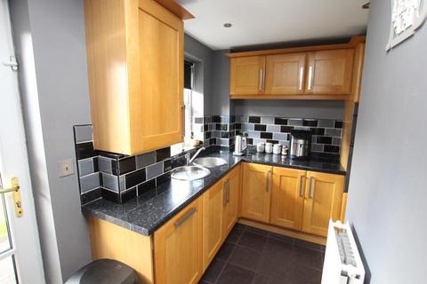 2 Thrice Fold, Thackley, Bradford, BD10 8WW