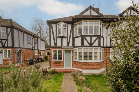 36 Aboyne Drive, London, SW20 0AL