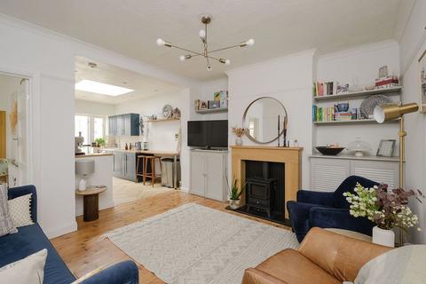 36 Aboyne Drive, London, SW20 0AL