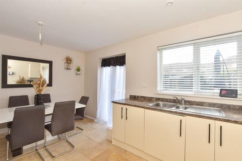 3 bedroom semi-detached house for sale, Hawkins Close, Wickford SS11