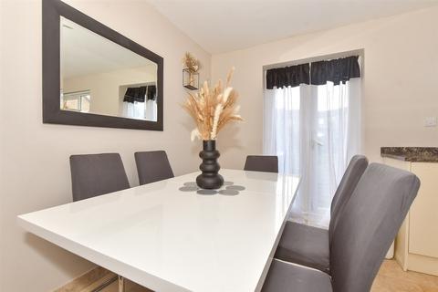 3 bedroom semi-detached house for sale, Hawkins Close, Wickford SS11
