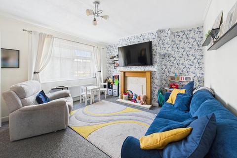 27 Kent Road, Bingley, BD16 4PF