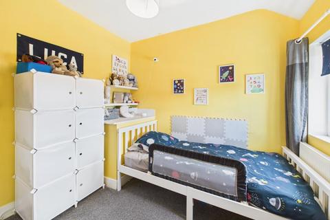 27 Kent Road, Bingley, BD16 4PF