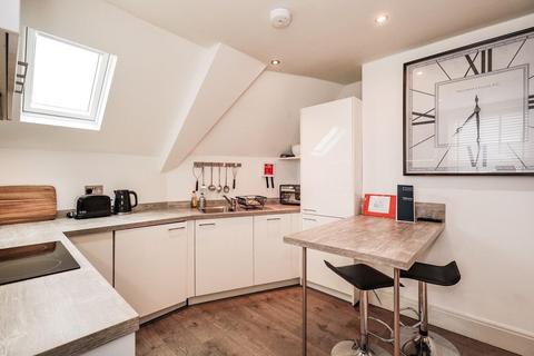undefined, Mayfield Grove, Harrogate, HG1 5HD