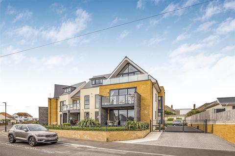 2 bedroom penthouse for sale, Cellars Farm Road, Bournemouth
