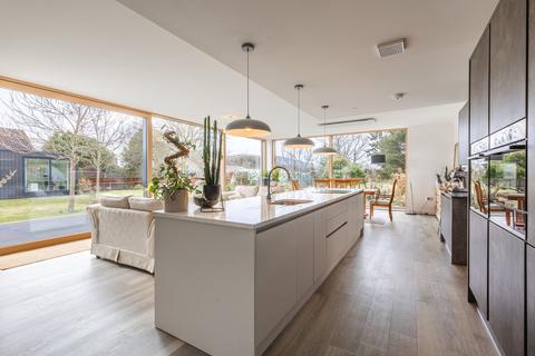 3 bedroom bungalow for sale, Dereham