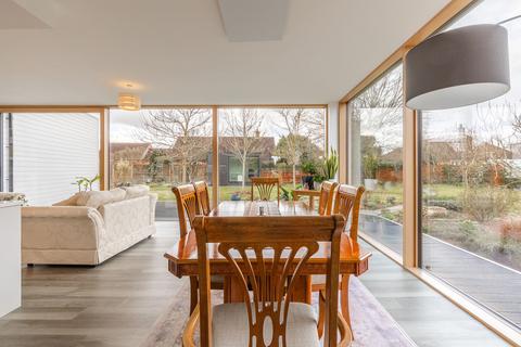 3 bedroom bungalow for sale, Dereham