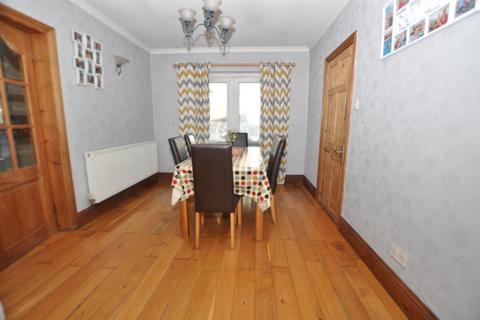 4 bedroom detached bungalow for sale, Broadway, Laugharne, Carmarthen