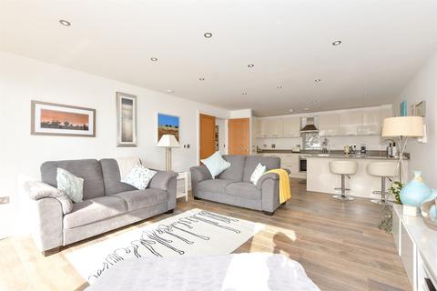 2 bedroom ground floor flat for sale, Olivia Court, Court Road, Seabrook, Hythe, Kent