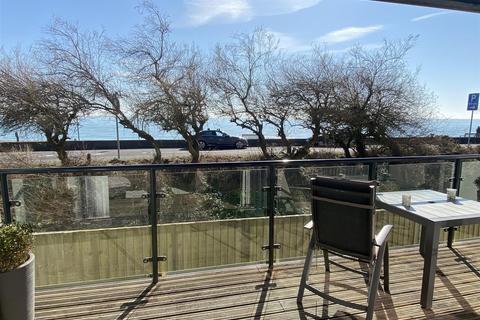2 bedroom ground floor flat for sale, Olivia Court, Court Road, Seabrook, Hythe, Kent