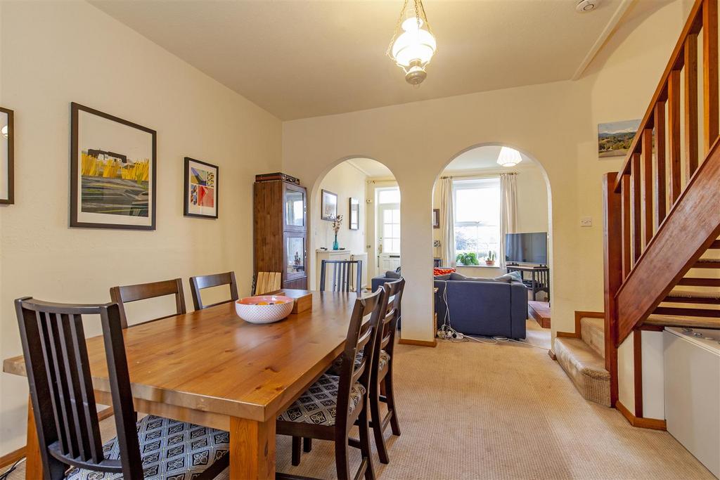 Dining Room-2.jpg