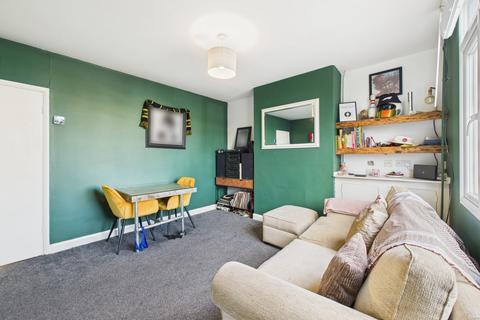 144 Hazeldene Road, Northampton, NN2 7NB