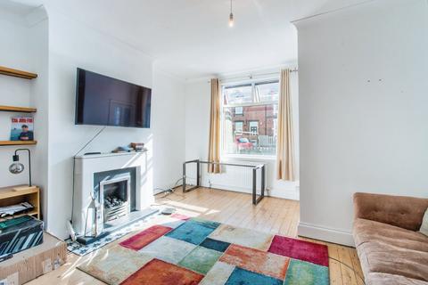 3 bedroom terraced house for sale, Clifford Place, Leeds LS27