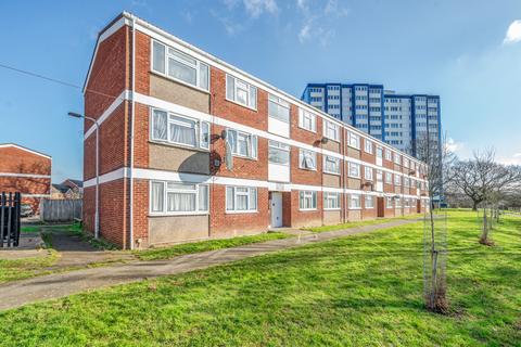 94 Eden Close, Slough, SL3 8TZ