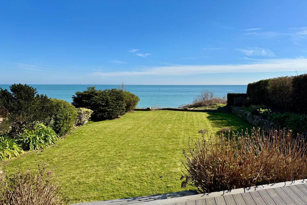 Garden &amp; View