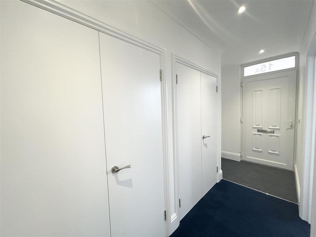 Hallway.jpeg