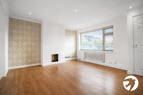 3 bedroom semi-detached house to rent, Sandown Road, Gravesend, Kent, DA12