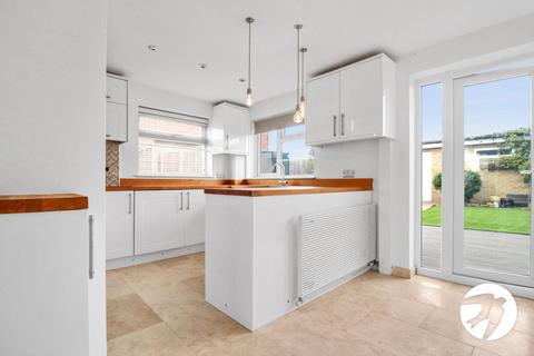 3 bedroom semi-detached house to rent, Sandown Road, Gravesend, Kent, DA12